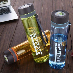 CILLE - NEW STYLE - Athletic Sports Water Bottle PBA-free Plastic - 730ML Pop-top Leak Proof Lid
